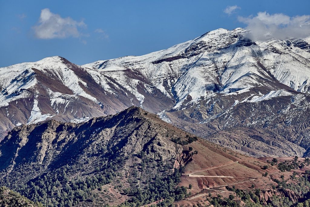 Las Montañas del Atlas: un tesoro natural en el corazón de Marruecos