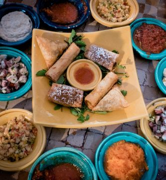 Un festín para el paladar: Deléitate con la gastronomía de las Montañas del Atlas en Marruecos